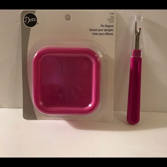 Dritz Magnetic Pin Cushion Pink - Picture 2 of 2